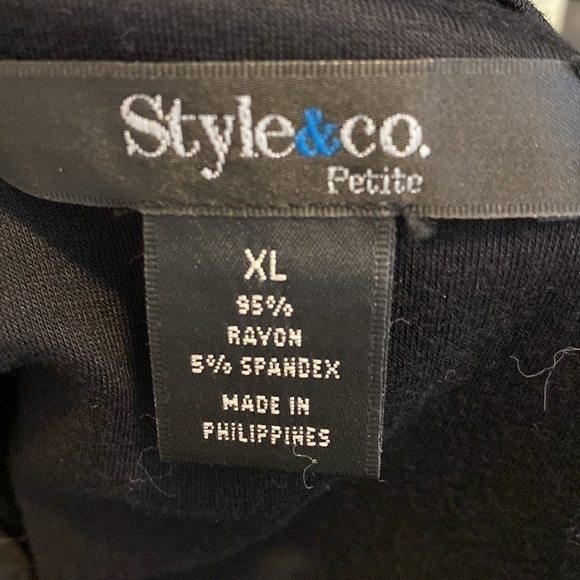 Style & Co Flower Top - Picture 4 of 4